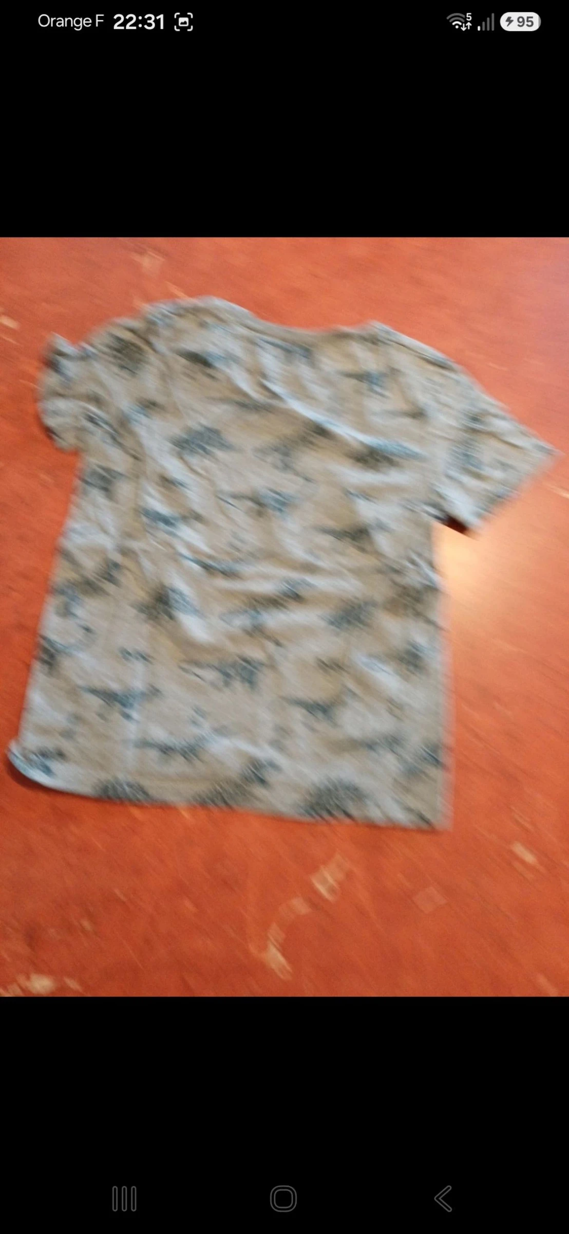 T-shirt boy size 5 years – photo 3